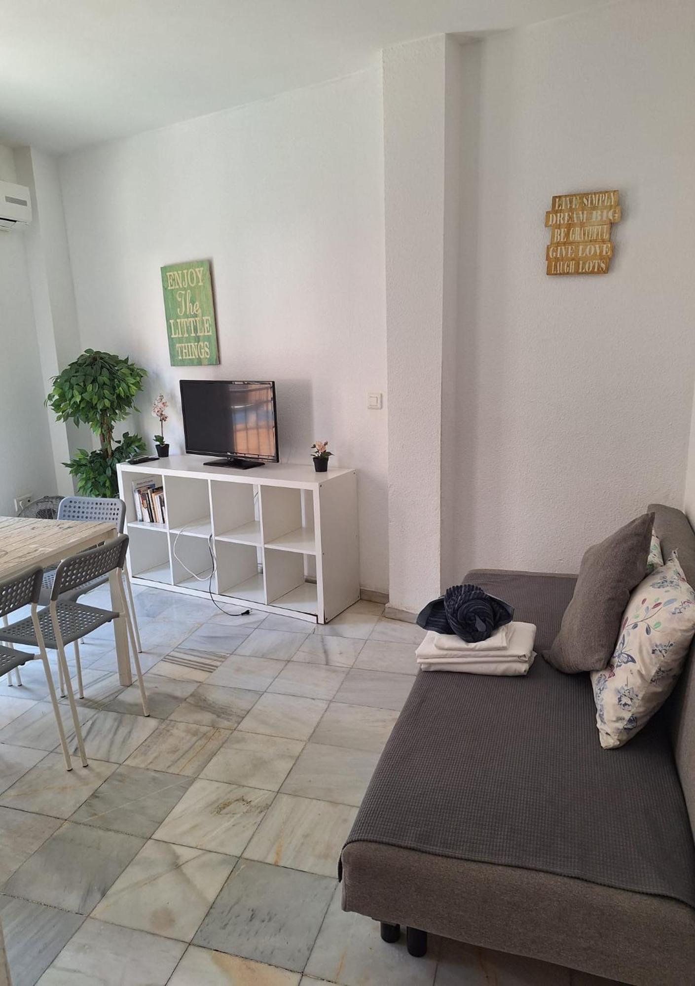 Apartamentos Centro Picasso 马拉加 外观 照片